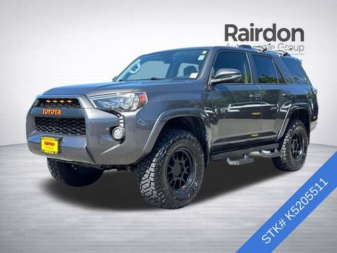 Used 2019 Toyota 4Runner SR5 Premium RWD image 3