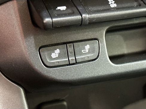 Used 2016 Chevrolet Colorado Z71 image 20