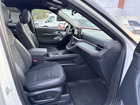 Used 2026 Ford Explorer ST w/ Sun And Sound Package image 28