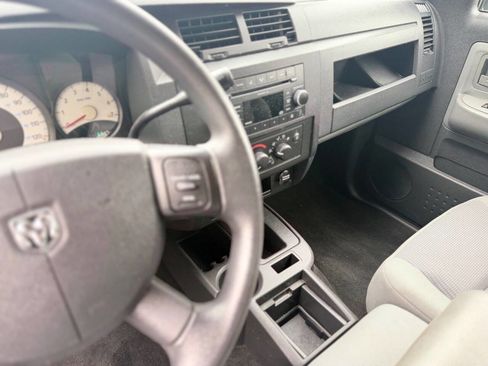 Used 2009 Dodge Dakota Big Horn w/ Convenience Group AWD/4WD image 15