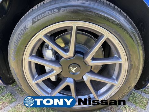 Used 2023 Tesla Model 3 Standard Range RWD image 9