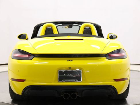 Used 2019 Porsche 718 Boxster GTS RWD image 59