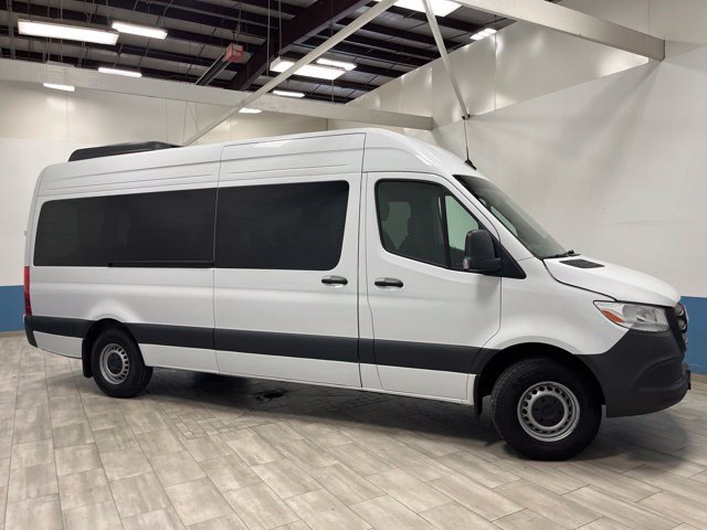 Used 2025 Mercedes-Benz Sprinter 2500 image 1