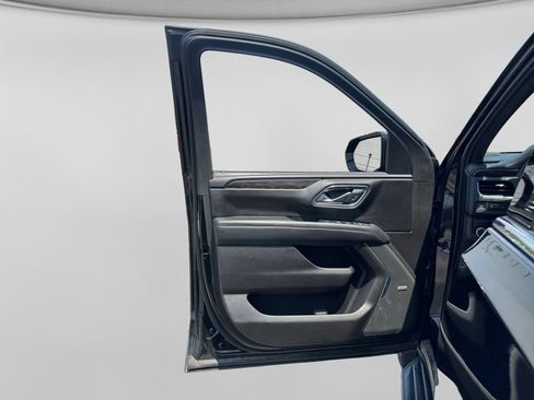Used 2021 Chevrolet Tahoe LT RWD image 18