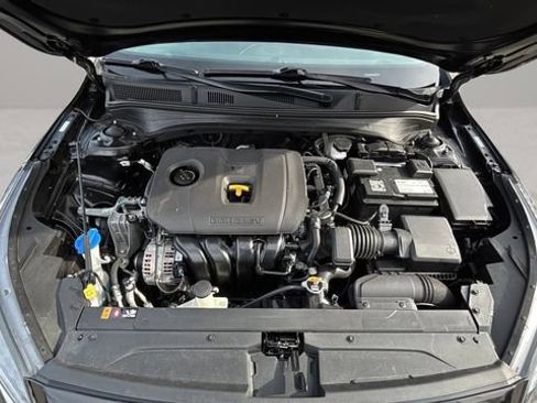 Used 2024 Kia Forte LXS image 31