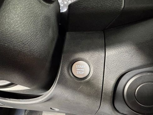 Used 2022 Nissan Frontier Pro-X image 19