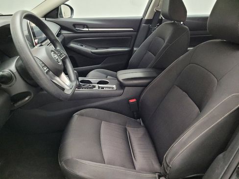 Used 2022 Nissan Altima 2.5 SV image 17