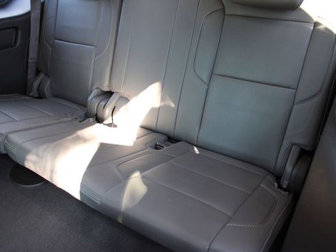 Used 2019 GMC Yukon Denali w/ Denali Ultimate Package image 27