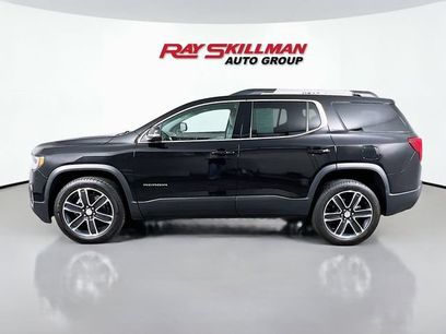Used 2023 GMC Acadia SLT w/ Preferred Package