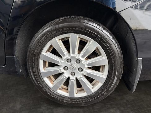 Used 2017 Toyota Sienna XLE Premium AWD/4WD image 43