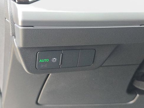 Certified 2023 Audi Q4 e-tron Premium Plus w/ Premium Plus RWD image 29