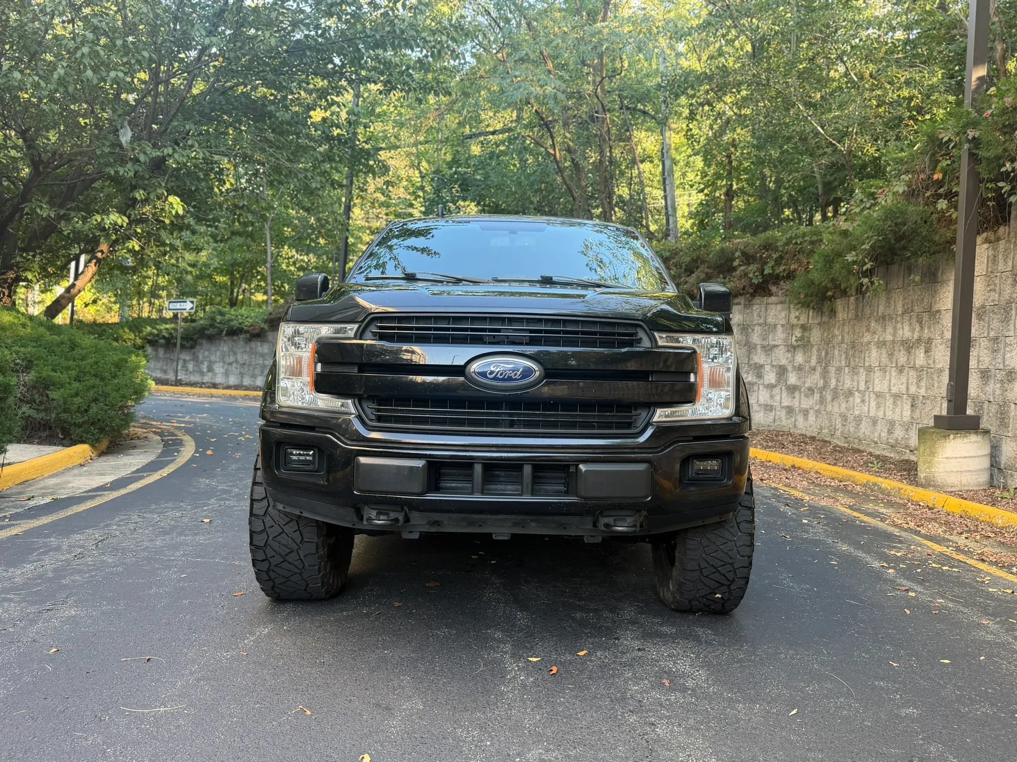 Used 2018 Ford F150 Lariat AWD/4WD image 2