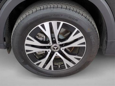 Certified 2025 Mercedes-Benz GLB 250 4MATIC image 23