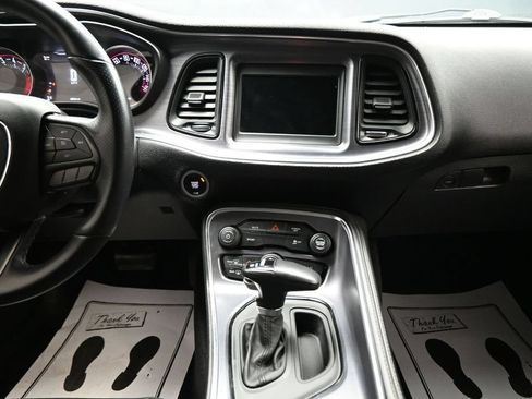 Used 2018 Dodge Challenger R/T RWD image 17
