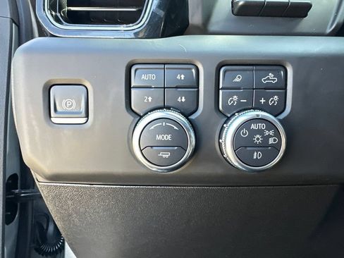 Certified 2025 GMC Sierra 2500 AT4X AWD/4WD image 12