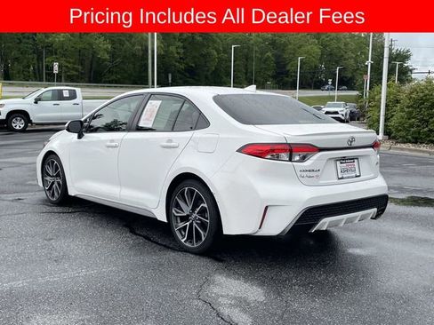 Used 2020 Toyota Corolla SE FWD image 3