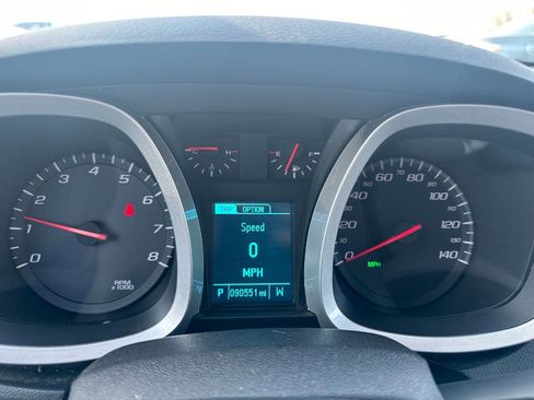 Used 2016 Chevrolet Equinox LTZ w/ Enhanced Convenience Package image 18