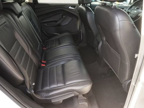 Used 2017 Ford Escape Titanium AWD/4WD image 15