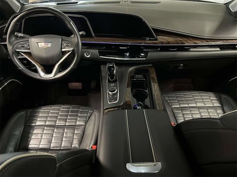 Certified 2021 Cadillac Escalade Premium Luxury Platinum image 13