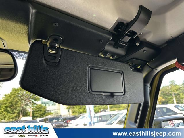 Certified 2022 Jeep Wrangler Unlimited Sport AWD/4WD image 40
