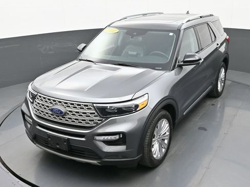 Used 2022 Ford Explorer Limited w/ Limited Technology Package image 44