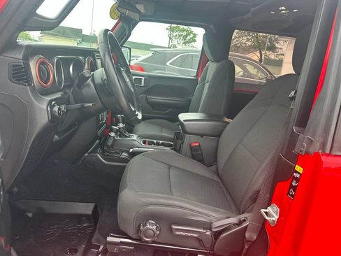 Used 2020 Jeep Wrangler Sport AWD/4WD image 12