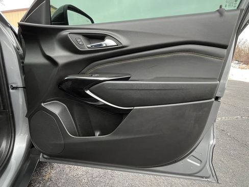 Certified 2024 Chevrolet Trax ACTIV w/ Sunroof Package image 21