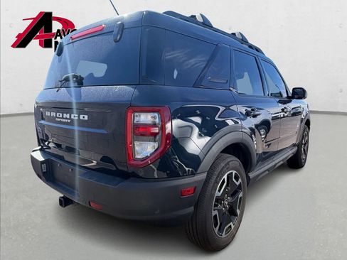 Used 2022 Ford Bronco Sport Outer Banks w/ Tech Package image 3