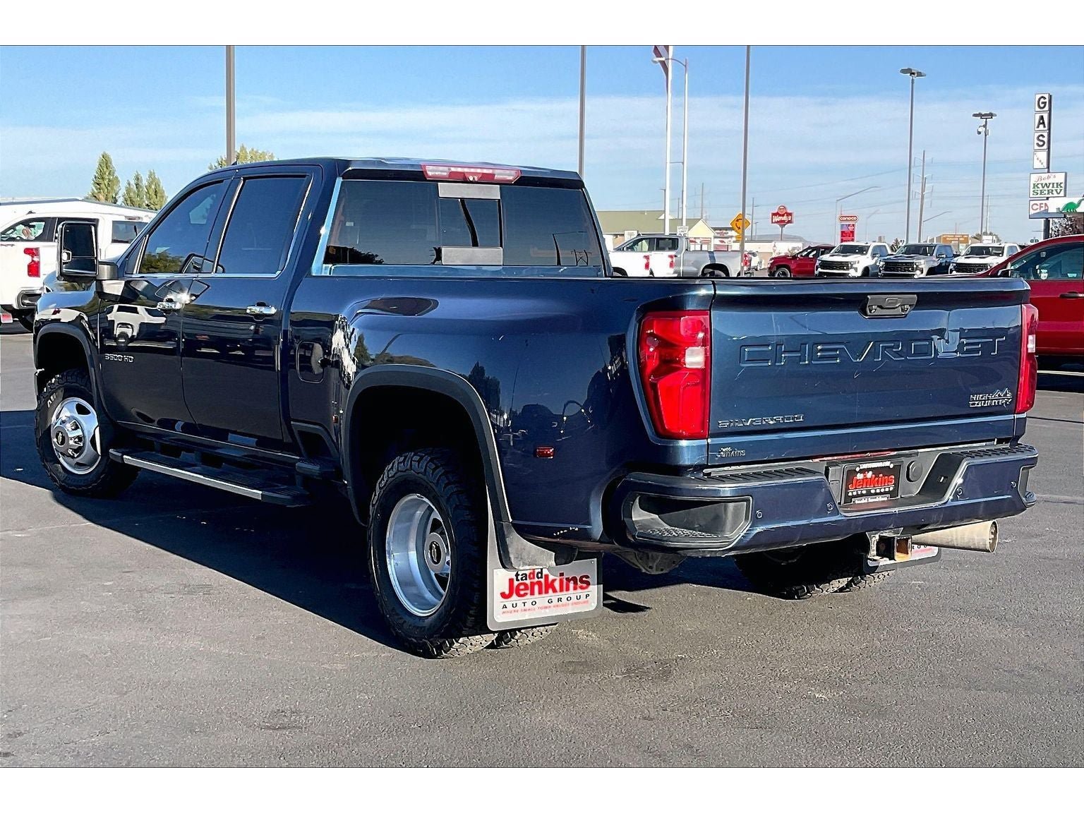 Used 2020 Chevrolet Silverado 3500 High Country w/ LPO, Hitch Package AWD/4WD image 13