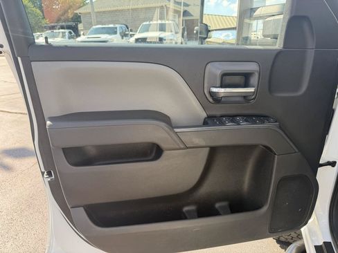 Used 2017 Chevrolet Silverado 2500 W/T w/ WT Fleet Convenience Package AWD/4WD image 10