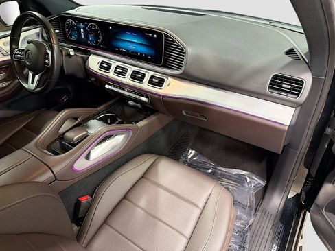 Used 2021 Mercedes-Benz GLE 350 4MATIC w/ Premium Package image 12