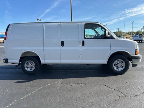 New 2025 Chevrolet Express 2500 w/ Driver Convenience Package image 2