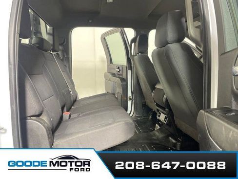 Used 2021 GMC Sierra 3500 4x4 Crew Cab w/ Fleet Convenience Package image 21