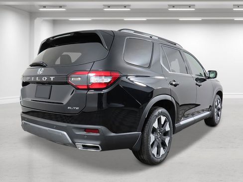 New 2026 Honda Pilot Elite image 5