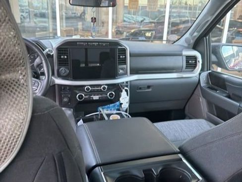 Certified 2022 Ford F150 XLT w/ Equipment Group 302A High image 25