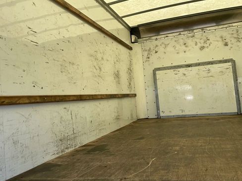 Used 2022 Ford E-350 and Econoline 350 Super Duty RWD image 50