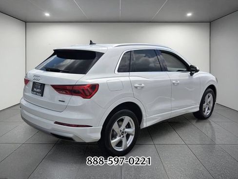 Used 2021 Audi Q3 2.0T Premium AWD/4WD image 5