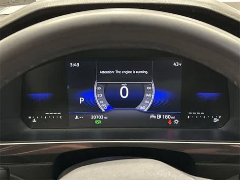 Certified 2024 Volkswagen Tiguan SE image 6