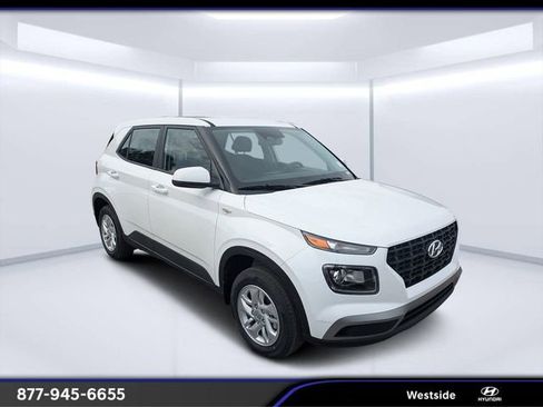 New 2026 Hyundai Venue SE image 1