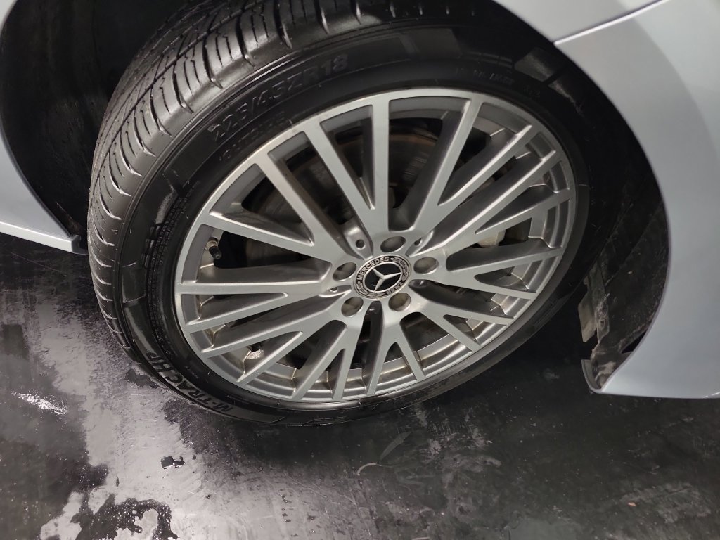 Used 2025 Mercedes-Benz CLA 250 4MATIC image 10