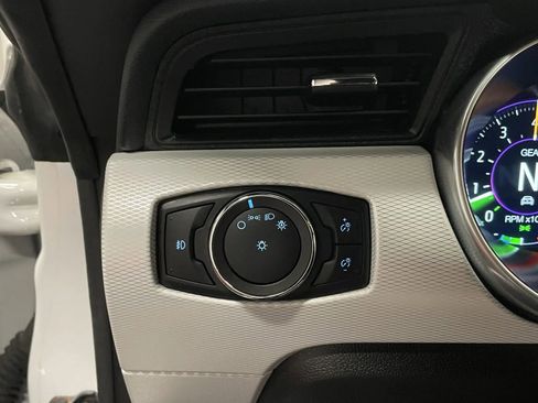 Used 2022 Ford Mustang GT Premium image 25