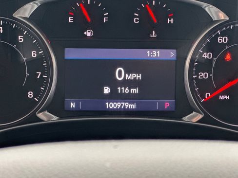 Used 2020 GMC Terrain SLT image 29