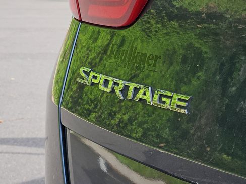 Used 2018 Kia Sportage EX w/ EX Sport Appearance Package AWD/4WD image 29
