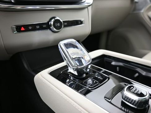 New 2026 Volvo XC90 T8 Ultra AWD/4WD image 15