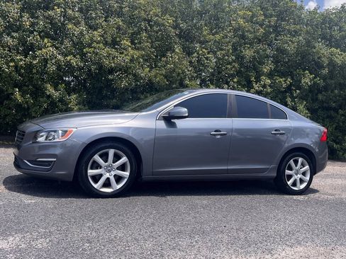 Used 2016 Volvo S60 T5 Premier FWD image 3