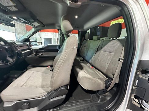 Used 2017 Ford F350 XLT image 29