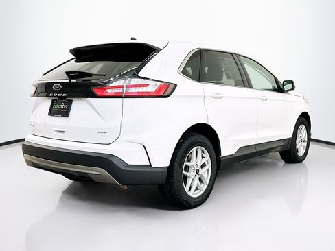 Used 2024 Ford Edge SEL image 9
