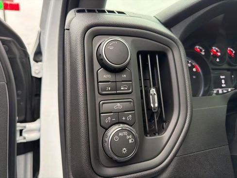 New 2026 Chevrolet Silverado 1500 W/T image 7