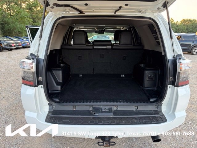 Used 2021 Toyota 4Runner SR5 Premium w/ Moonroof Package AWD/4WD image 16