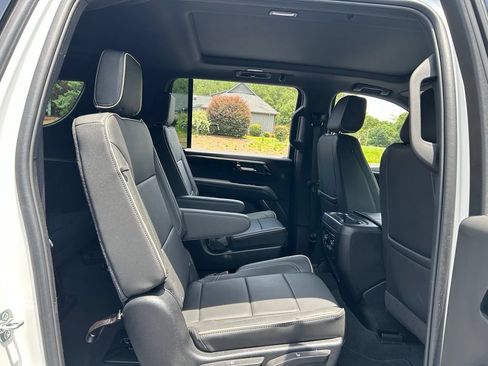 Used 2025 Chevrolet Suburban Premier w/ Sun And Tow Package AWD/4WD image 52
